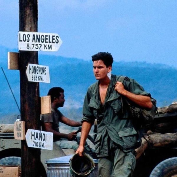 Platoon (1986) – Oliver Stone