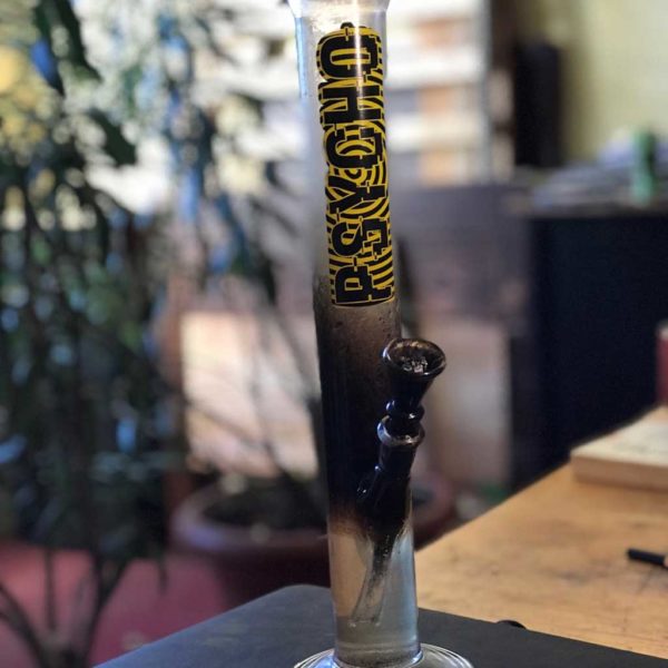 Psycho Glass Bong – Amazon