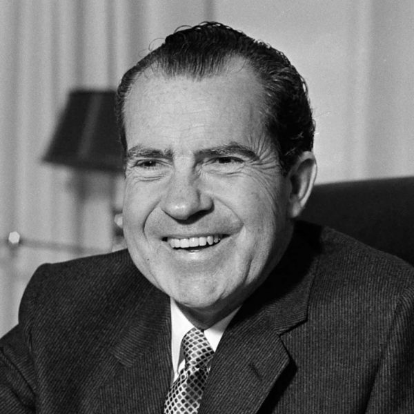 Things Fall Apart (January-June 1969) The Vietnam War (2017): 01×06 – Kenn Burns & Lynn Novick